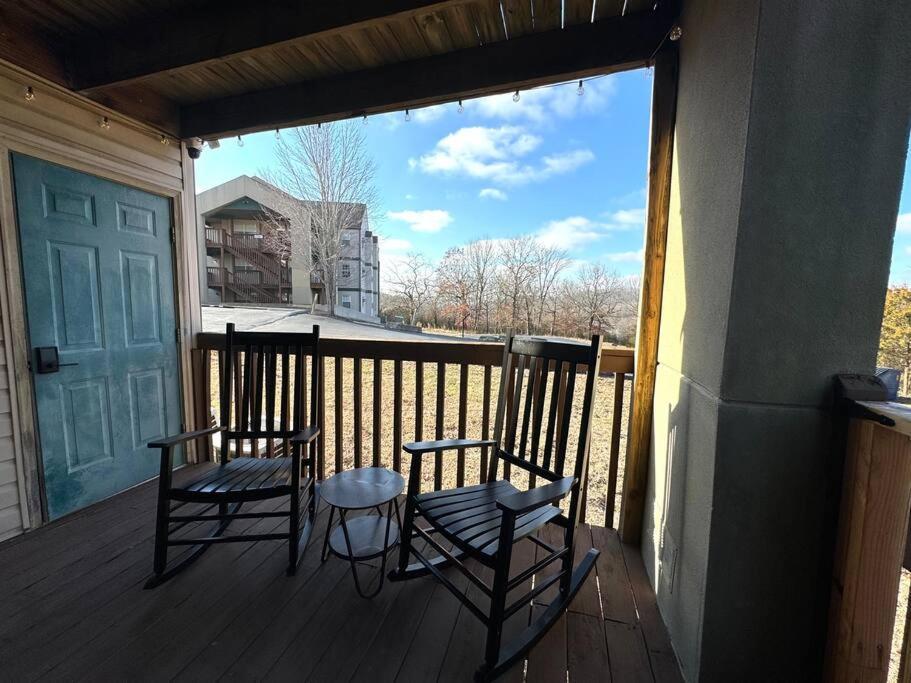 Modern Comfort: Updated Cozy Condo In Indian Point Branson Exteriör bild
