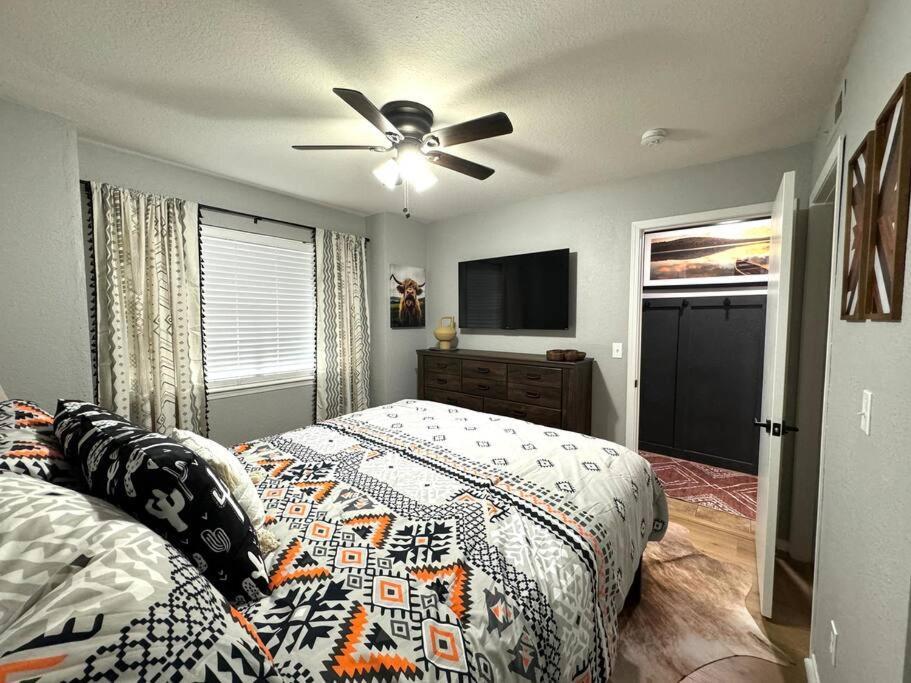 Modern Comfort: Updated Cozy Condo In Indian Point Branson Exteriör bild